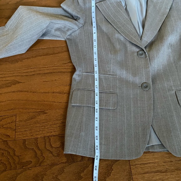 New East 5th new suit- ladies-sz 10 - Picture 13 of 16